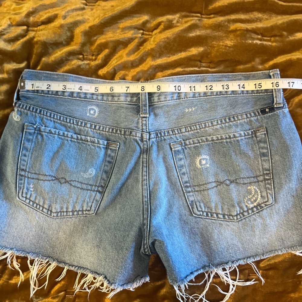 Lucky Cutoff Distressed Jean Shorts 6 - Picture 6 of 8